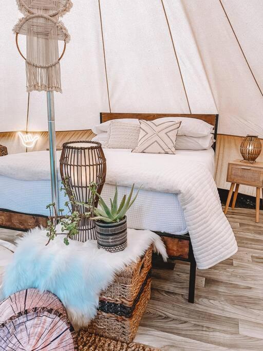 Cute Off Grid Glampsite With Wifi- 5 Min From Haleiwa Town Hotel Екстериор снимка